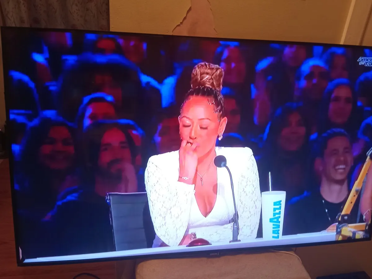 Smart Samsung tv 50in - Image 1