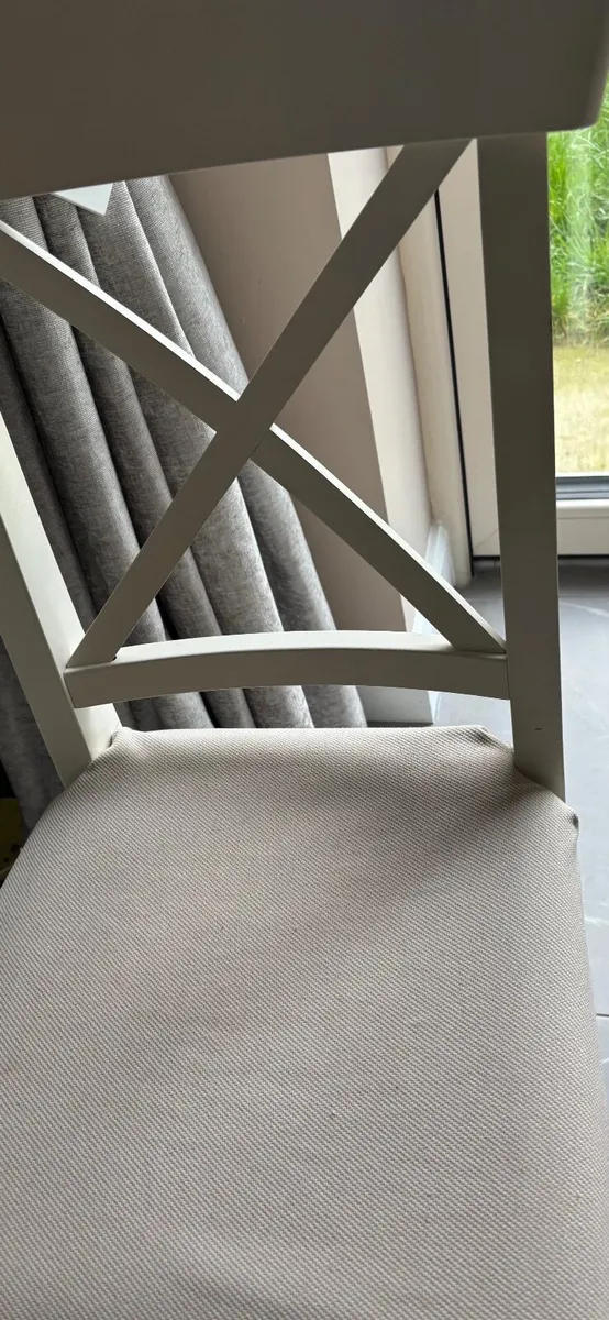 Dinning table & Chairs - Image 2