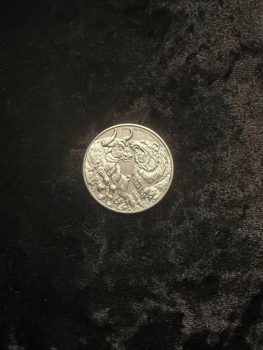 Silver coin - Image 1