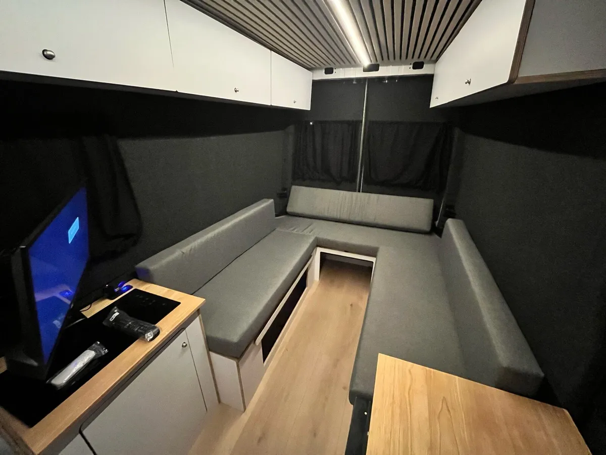 Vw Crafter 177bhp Highline campervan - Image 4