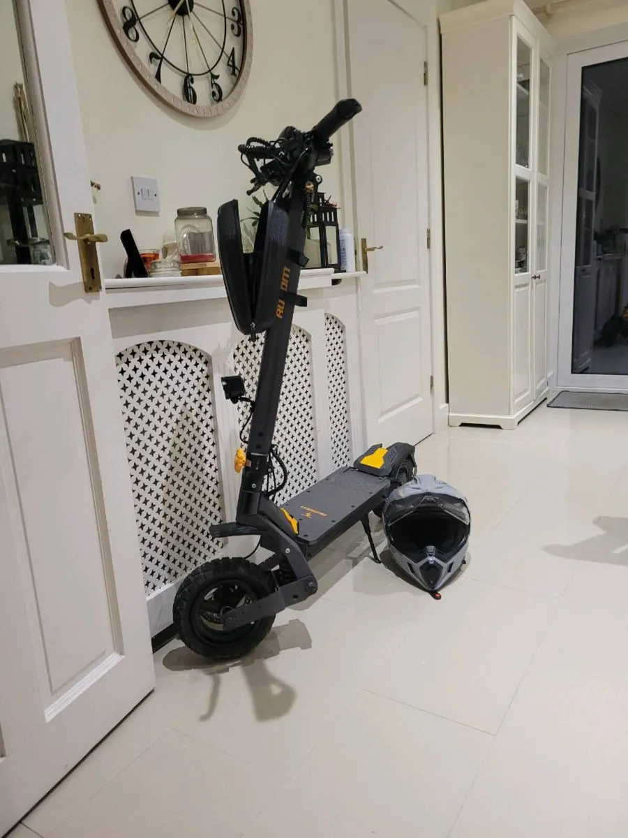 Ausom L1!! - Image 1