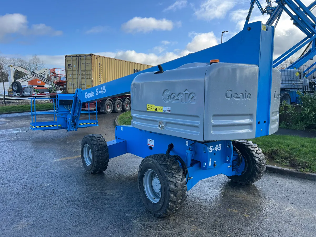 Genie S45 Telescopic Boom Lift - Image 3
