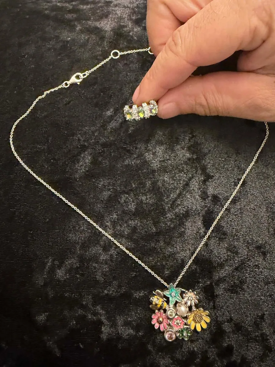 Silver ring and necklace - Image 2