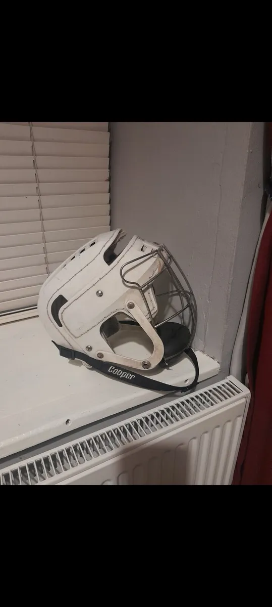 Cooper helmet - Image 1