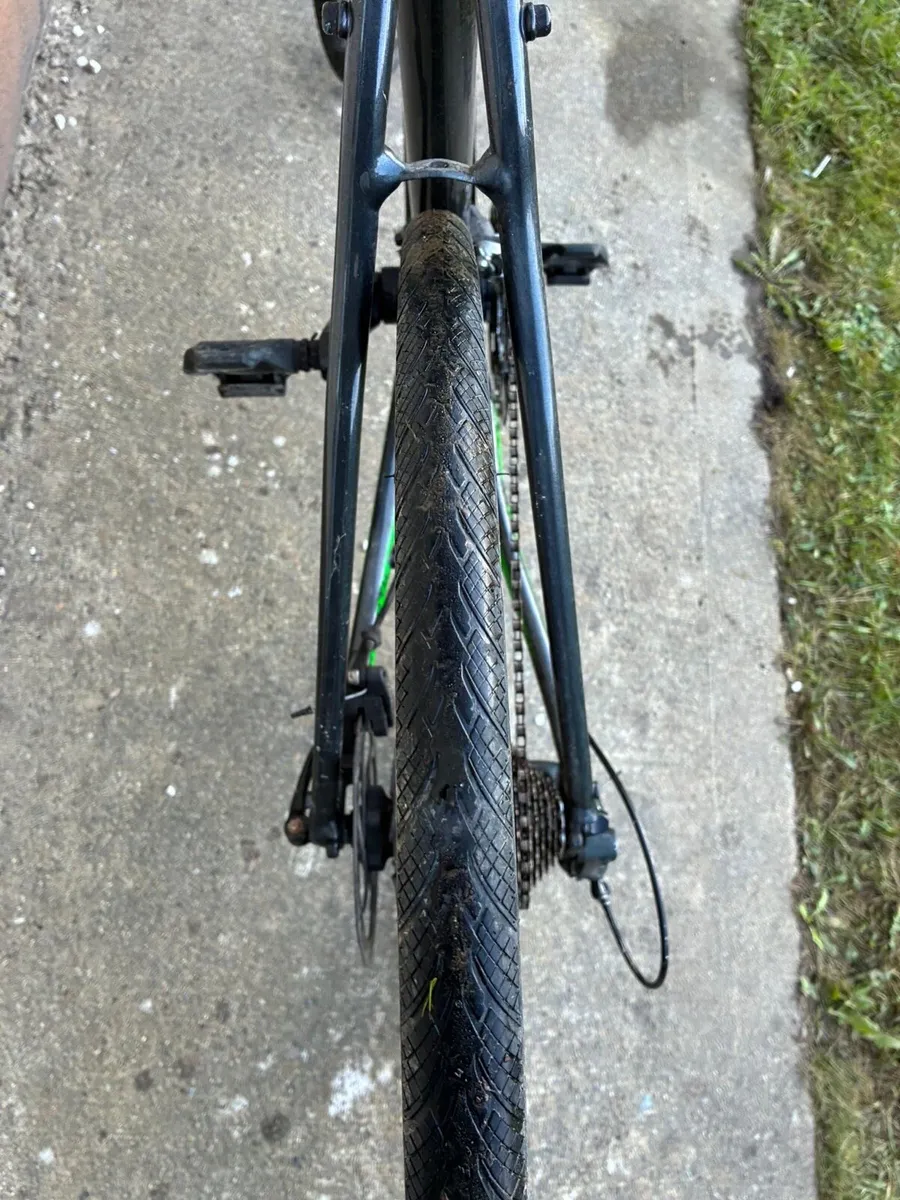 Fuji road bike - Image 3