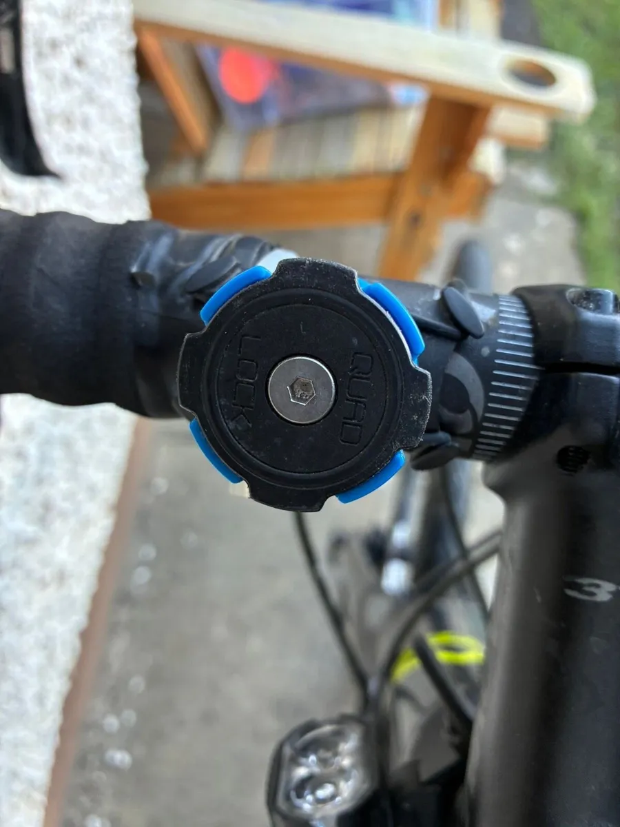 Fuji road bike - Image 4