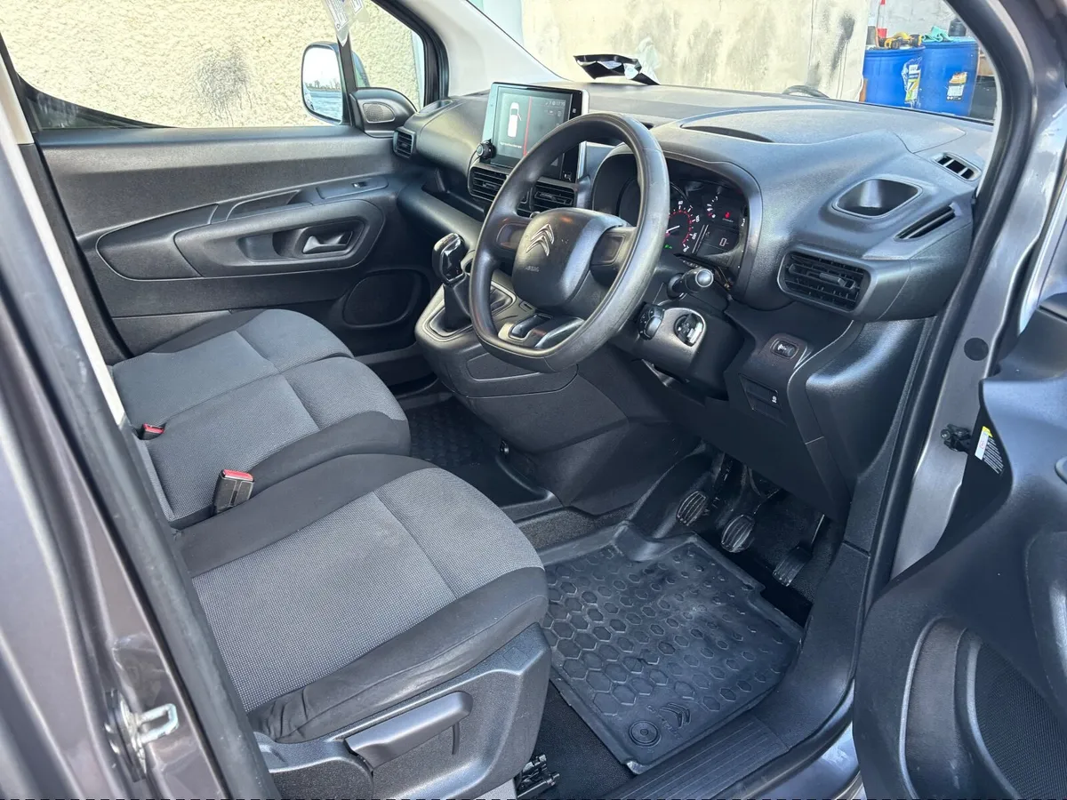 Citroen Berlingo 2019 - Image 2