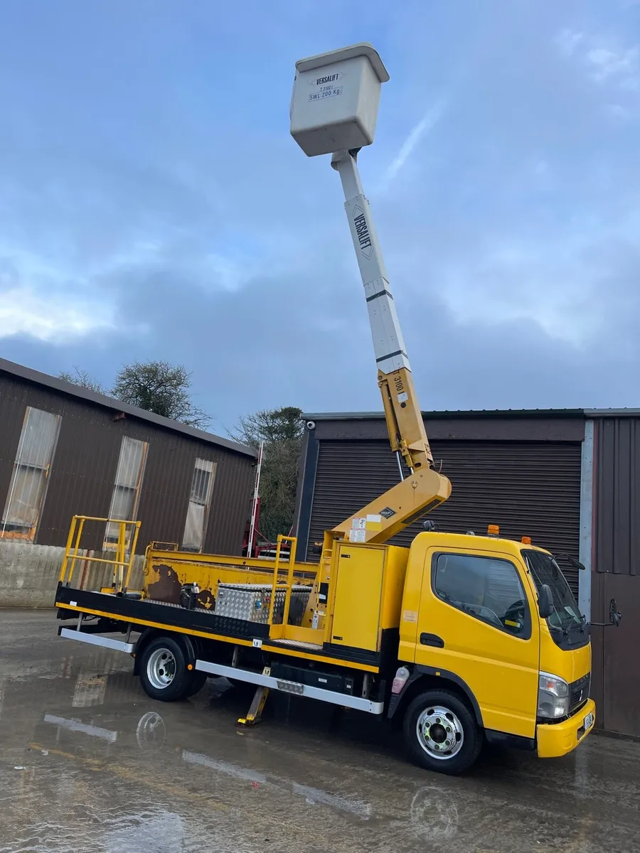 Mitsubishi Canter CherryPicker AUTO DIESEL 13800KM - Image 3