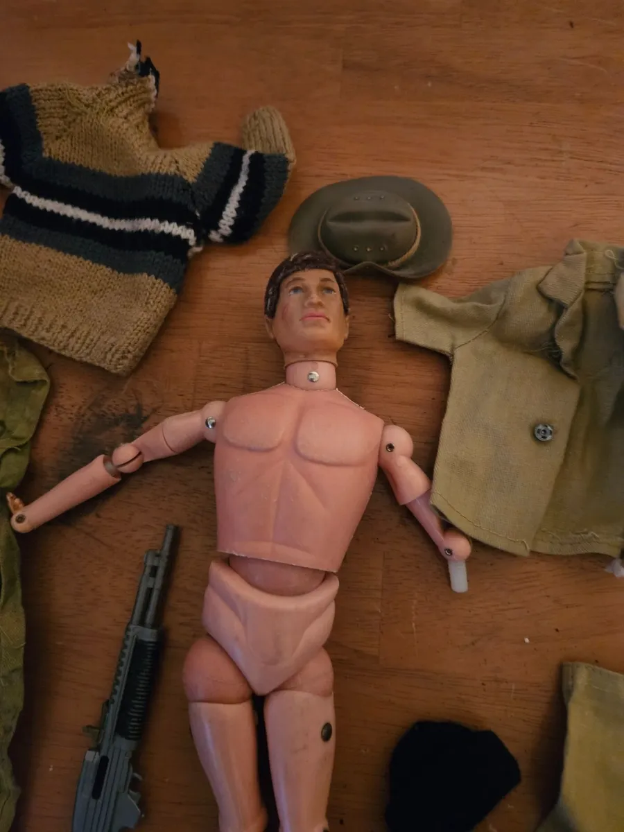Vintage Action Man 1970's with Accessories - Image 4
