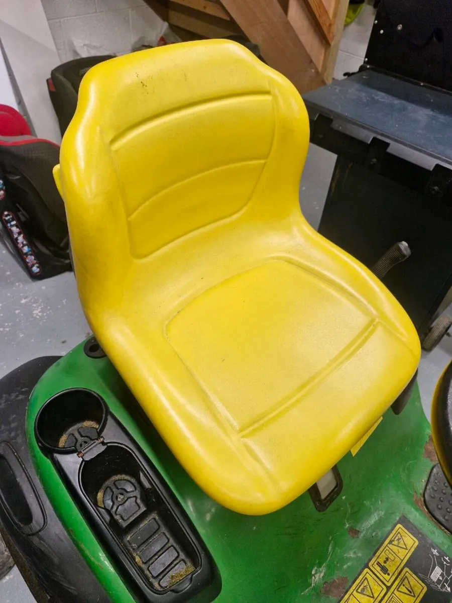 John Deere X165 💥22hp💥 48"deck💥 - Image 3