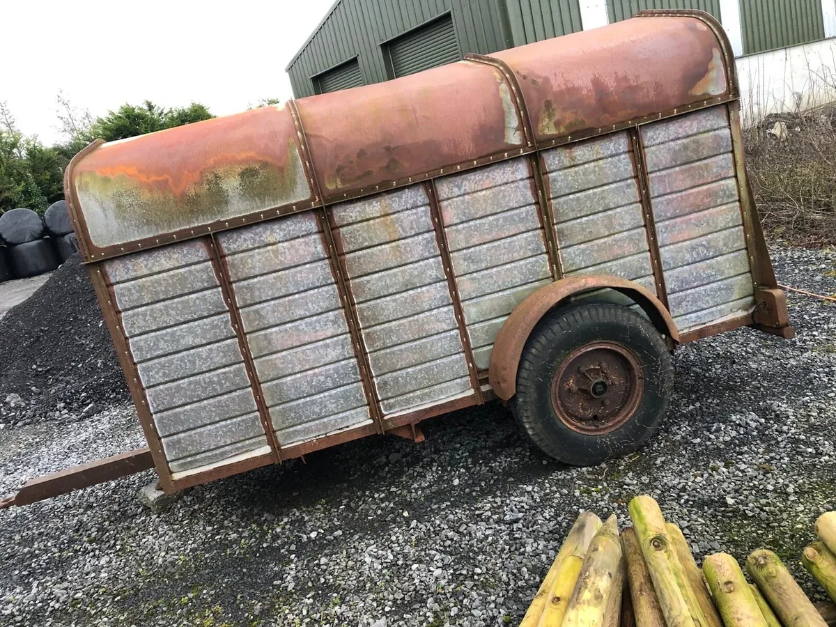 Joyce cattle trailer - Image 1