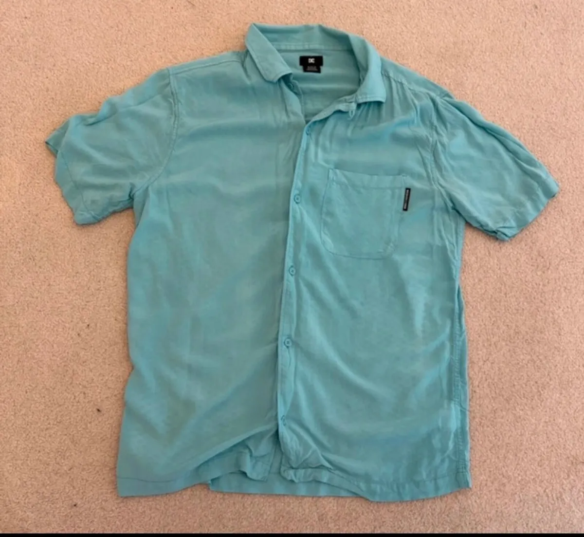 DC Shoes medium men’s shirt - Image 4