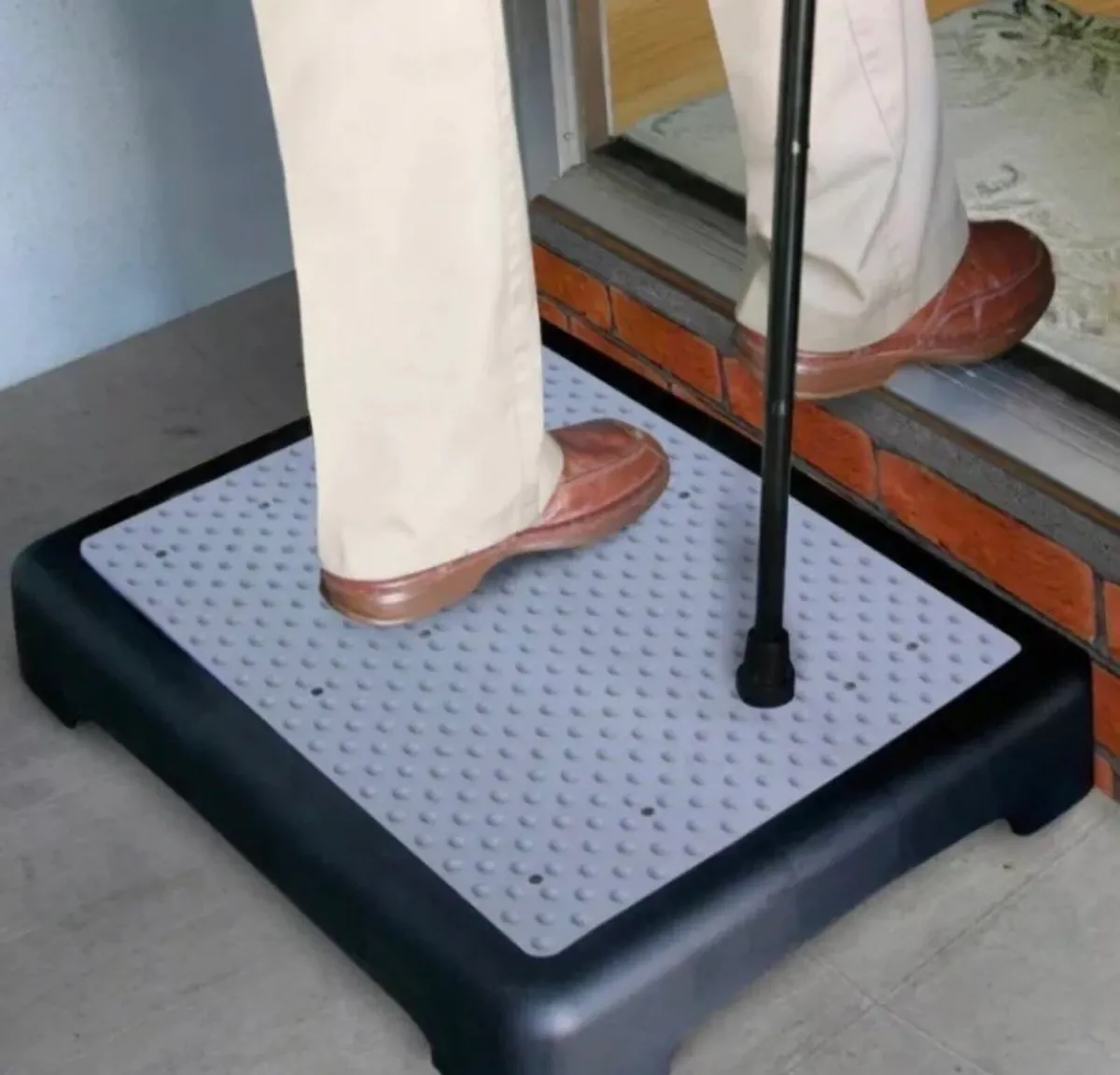 Mobility Aid Doorway Anti Slip Half Step NEW - Image 1