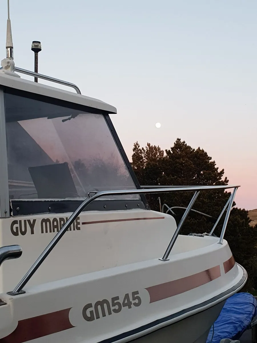 Guy Marine 545 with 50hp four stroke Yamaha OB - Image 3
