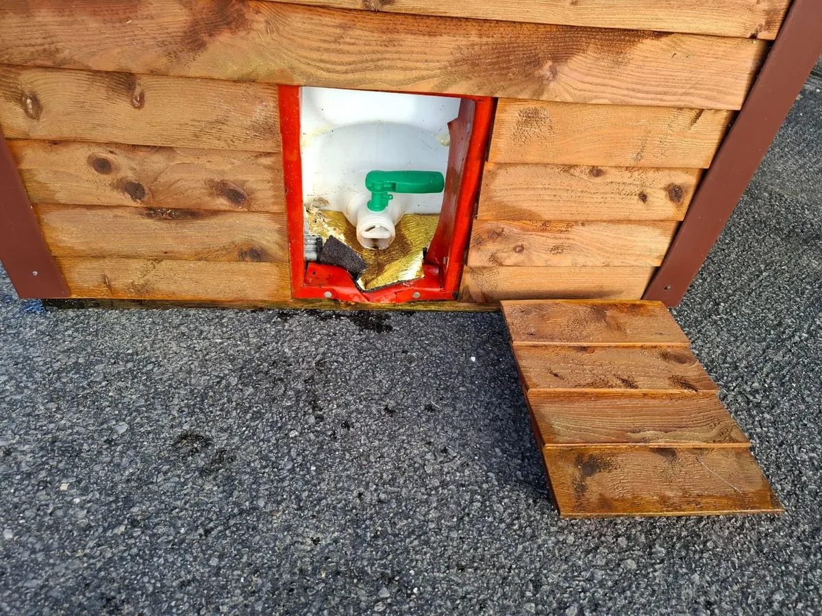 Ice Bath / Hot Tub - Image 4