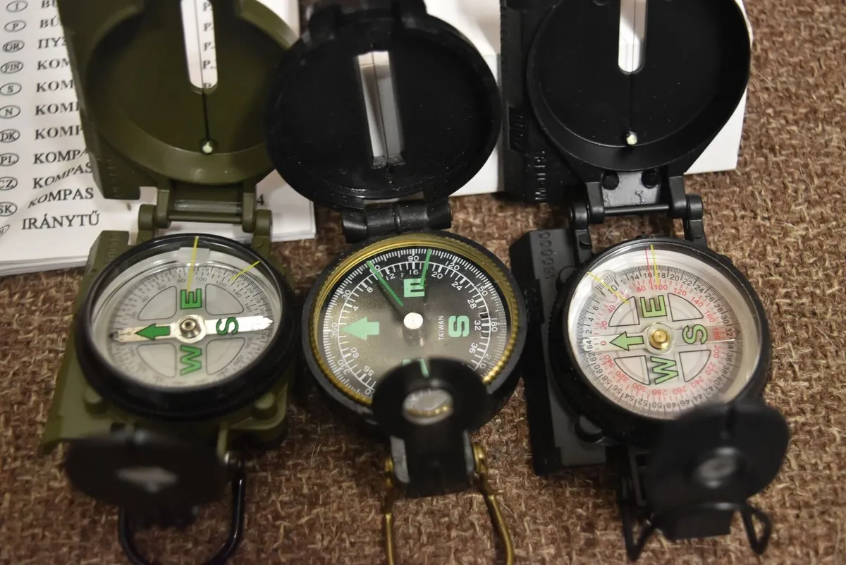 Compasses - Image 1