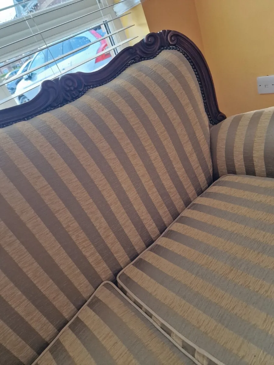 3 piece suite - Image 2