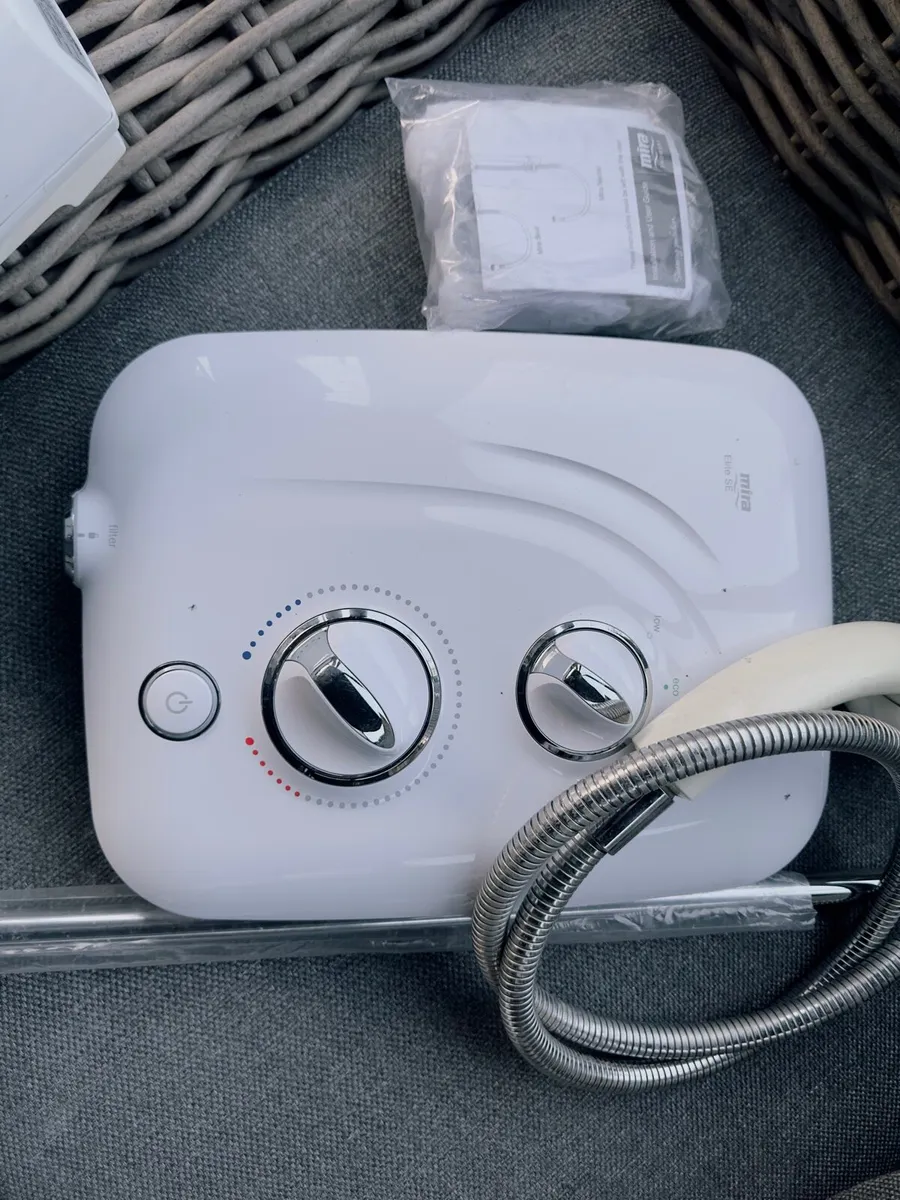 Mira electrical shower - Image 1