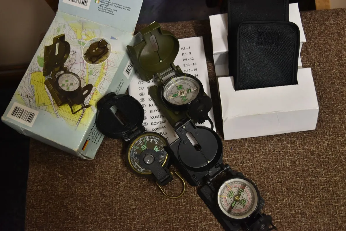 Compasses - Image 3