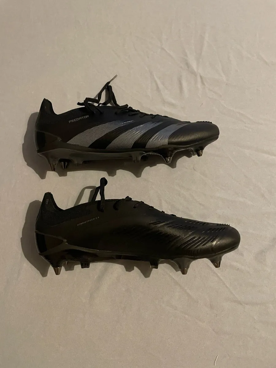 Adidas Predator Elite SG  Football boots - Image 1