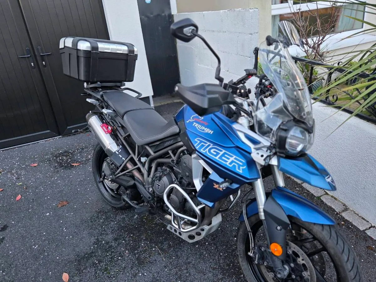 2018 Triumph Tiger 800 XRT - Image 1