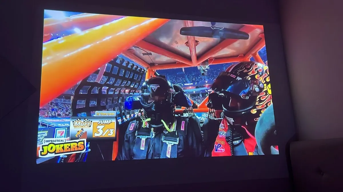 XGIMI Horizon 1080p Smart Projector - Image 2