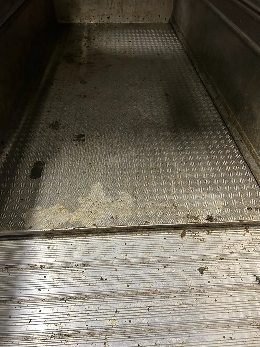 Ifor Williams 12x6 tri axle - Image 4