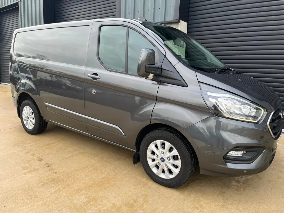 Ford Transit Custom 2022 - Image 1