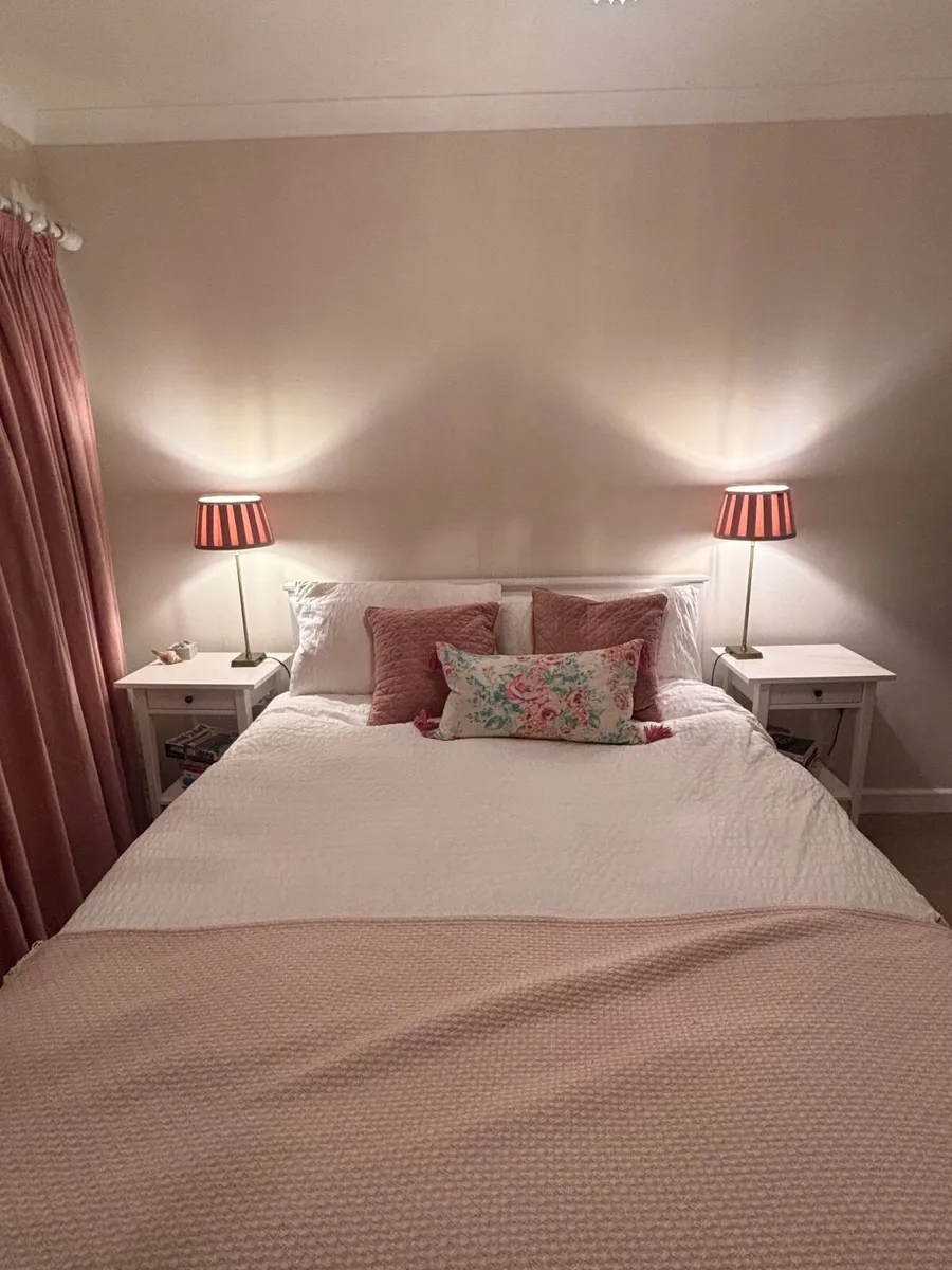 Timber frame double bed - shaker style - Image 1