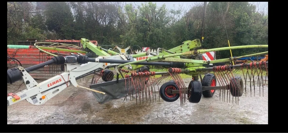 Claas 2600 rake - Image 1