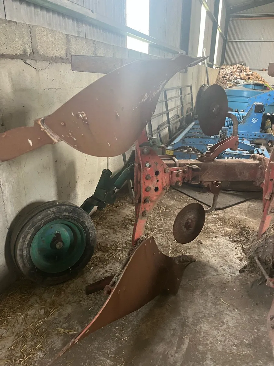 Kneverland 3F reversible - Image 2