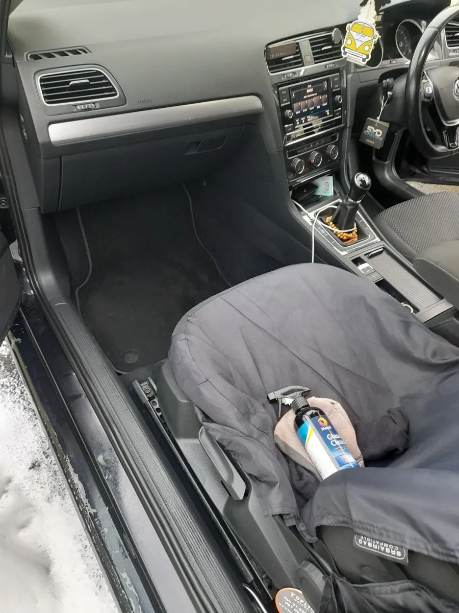 Volkswagen Golf van - Image 4