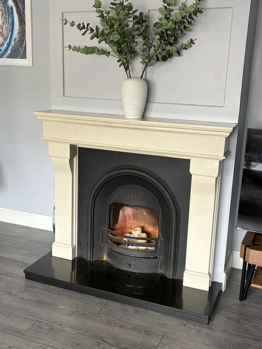 Fire place - Image 1