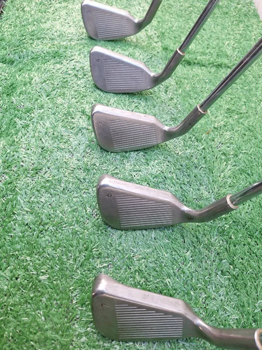 Golf clubs, full set and bag - Image 4