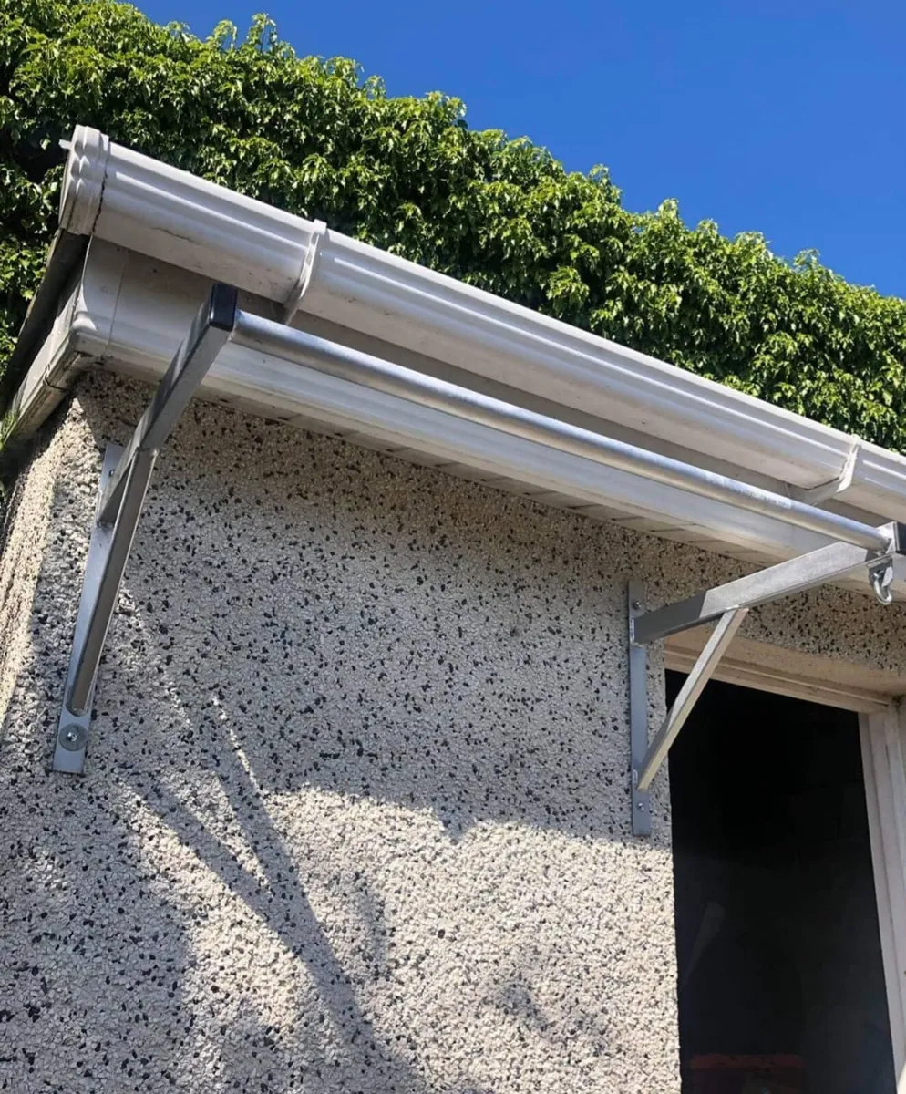 Pull up bars - Image 1