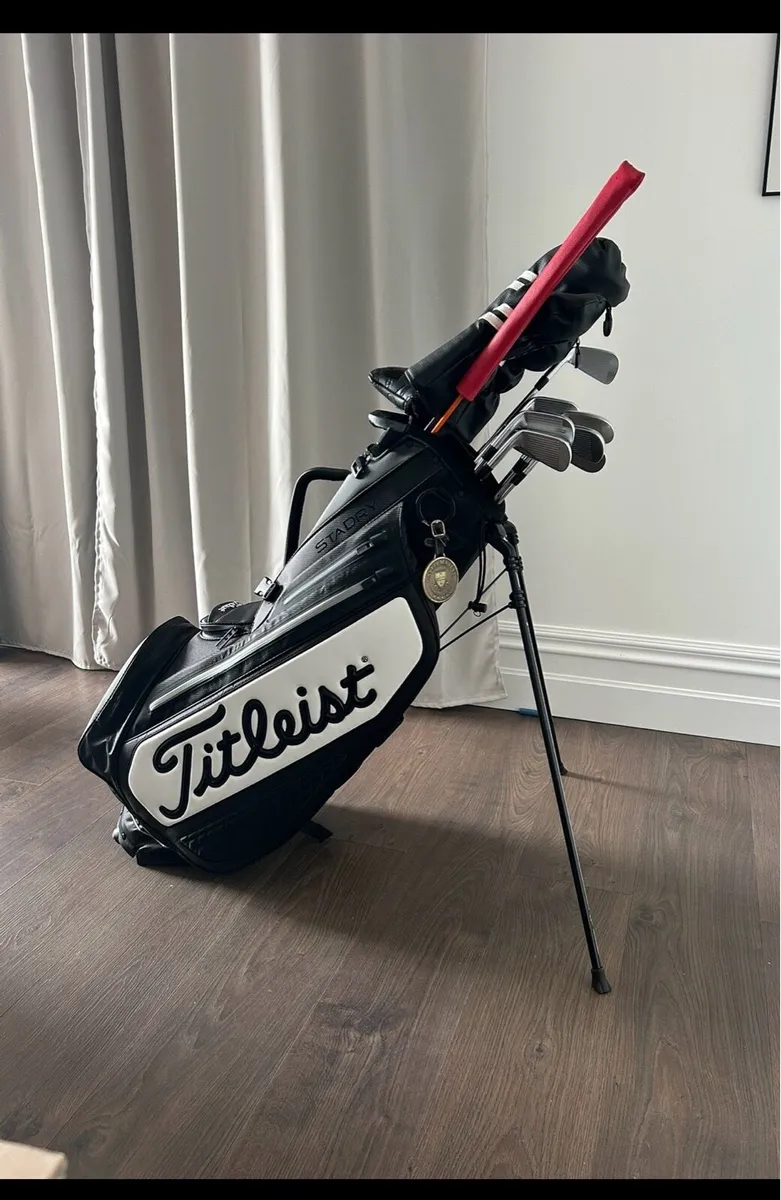 Titleist Premium StaDry Bag