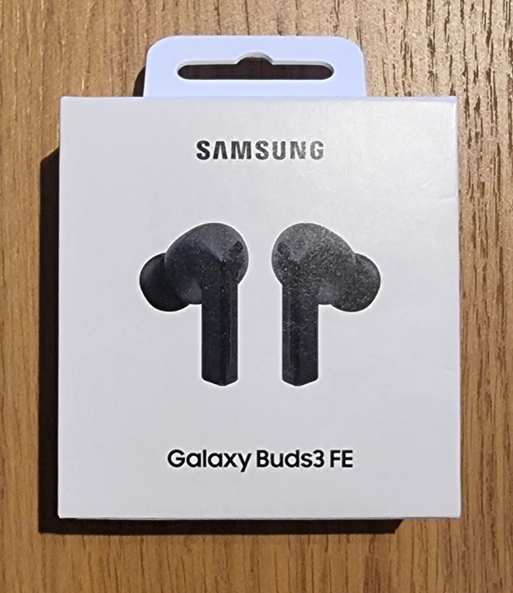 Samsung Galaxy Buds - Image 1
