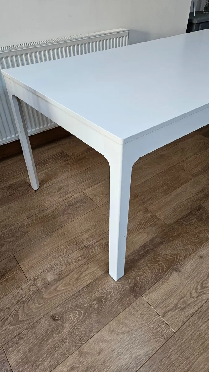 Extendable Dining Table - Image 4