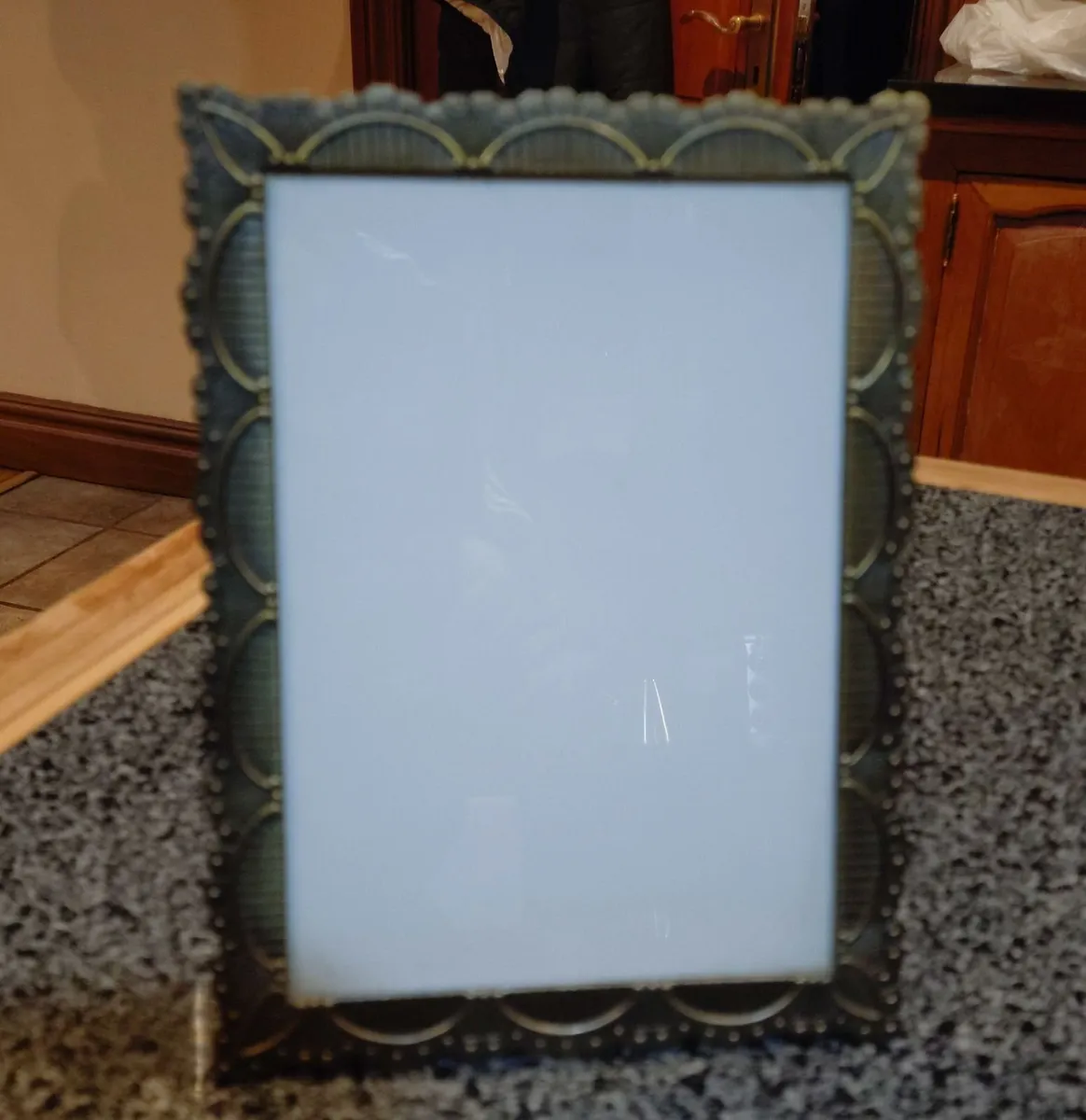 Lots Of Small Photo Frames (used). - Image 1