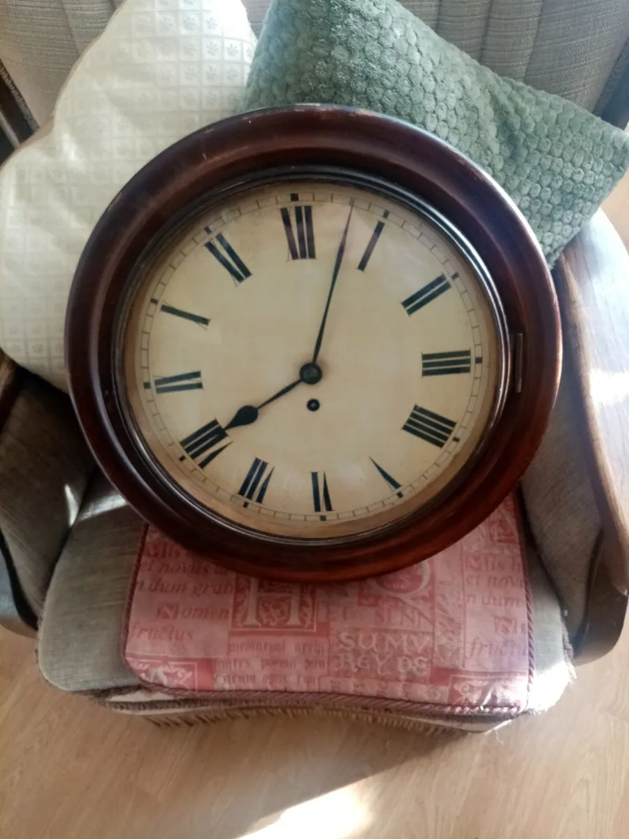 Vintage wall clock - Image 1