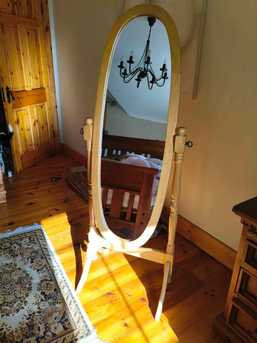 Beautiful new pine mirror 25 - Image 1