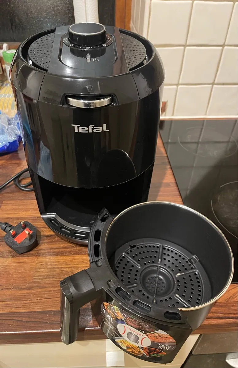 TEFAL Air Fryer 1.6L - Image 2