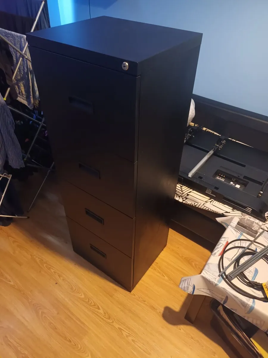 Black Metal Filing cabinet - Image 1