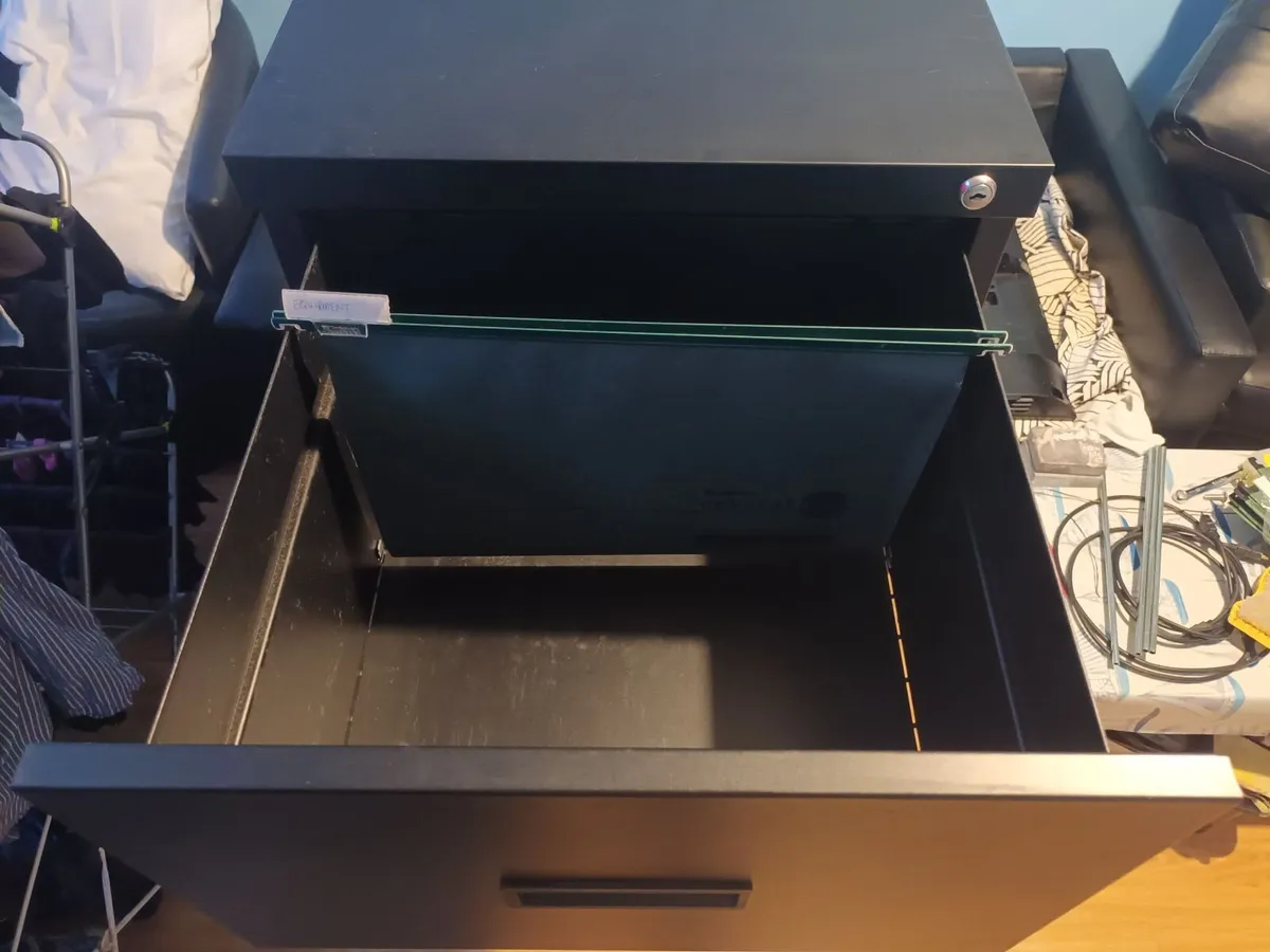 Black Metal Filing cabinet - Image 4