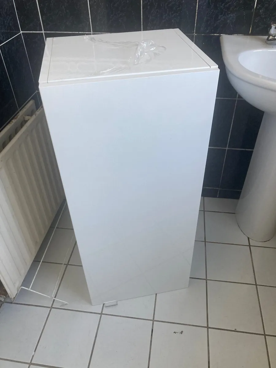 Bathroom Cabinet - Image 1