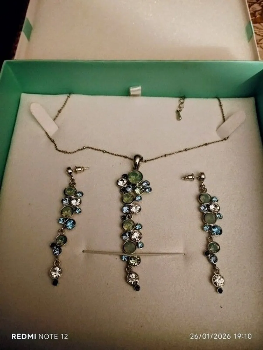 jewellery - Image 2