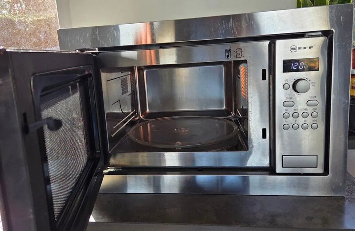 Neff Built in Microwave - Image 2