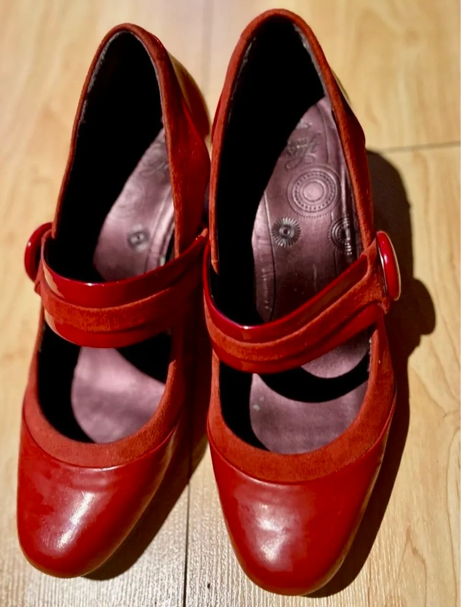 Clarks shoes - Image 1