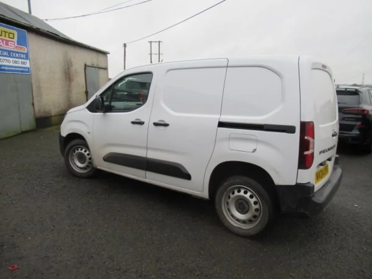 1.5 BlueHDi 1000 Professional Standard Panel Van 5 - Image 2