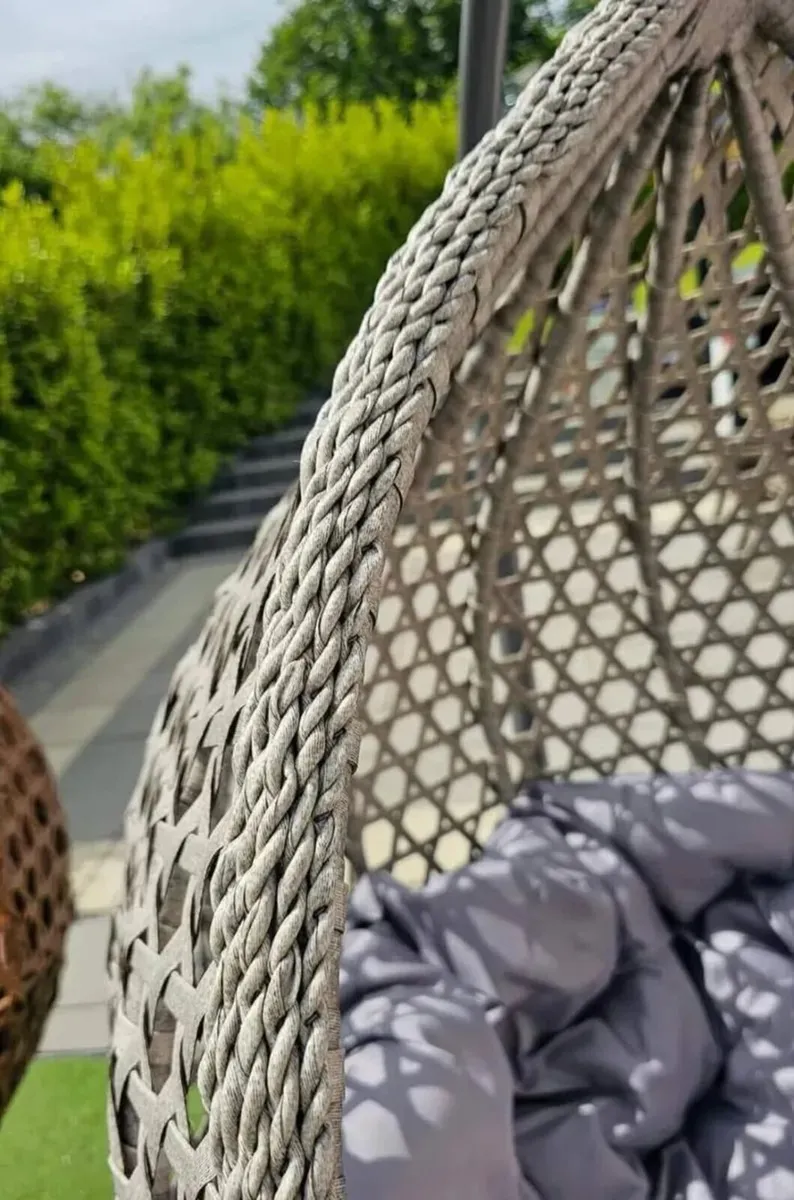 Rattan swing chair egg chair brand new - Image 4